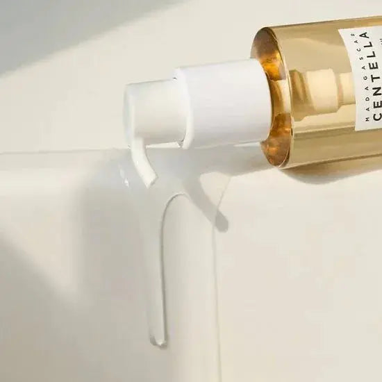 SKIN1004 Madagascar Centella Light Cleansing Oil - The Fairy Glow