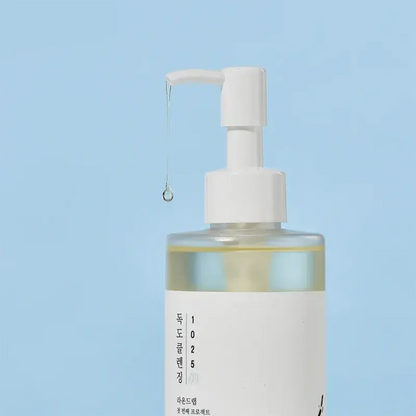 Round Lab 1025 Dokdo Cleansing Oil - The Fairy Glow